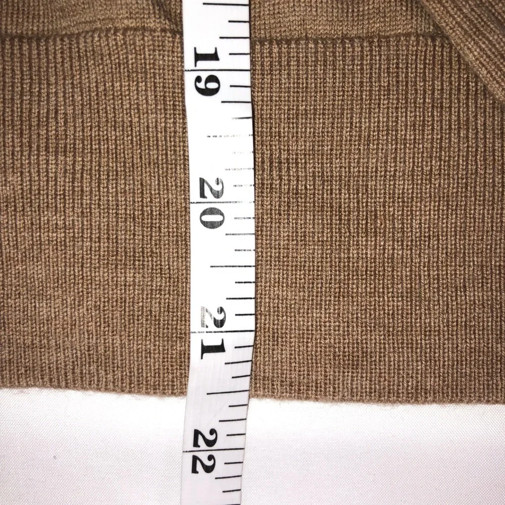Banana Republic Brown 100% Merino Wool V-Neck Sweater Small Mens Classic Knit